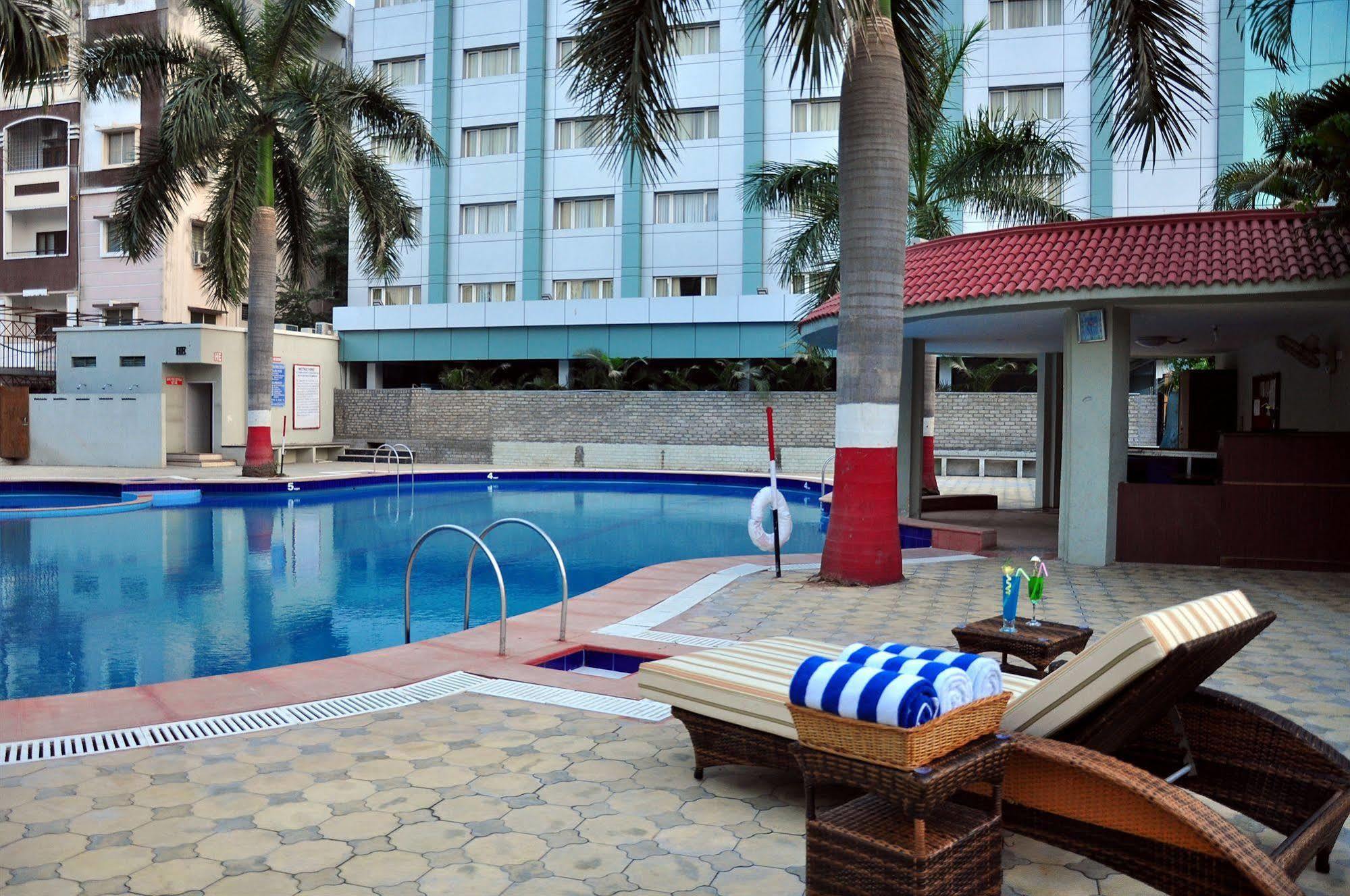 Manasarovar - The Fern Hyderabad Exterior foto